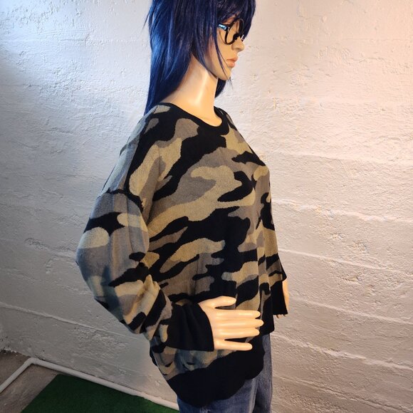 Isaac Mizrahi NY Olive Green Black Camo Long Sleeve Soft Knit Sweater Size XXL - Picture 4 of 12